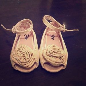 Gap 6T ballerina pink open toe shoes